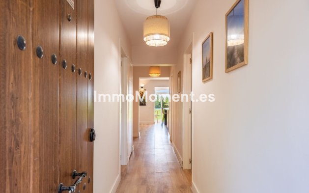 Revente - Appartement - Estepona  - Atalaya