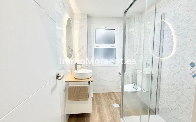 Resale - Apartment - Benalmadena - Arroyo de la Miel