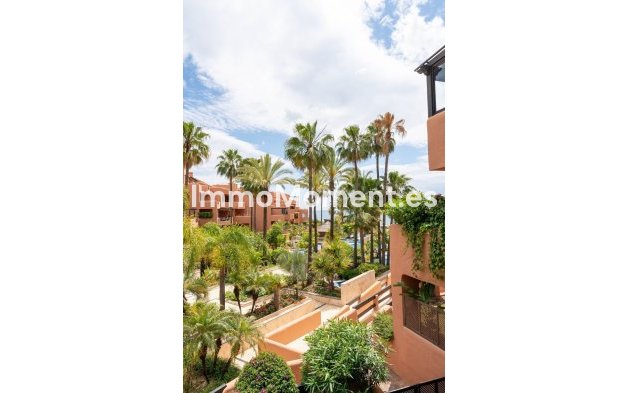 Revente - Appartement - Estepona  - Estepona Centro