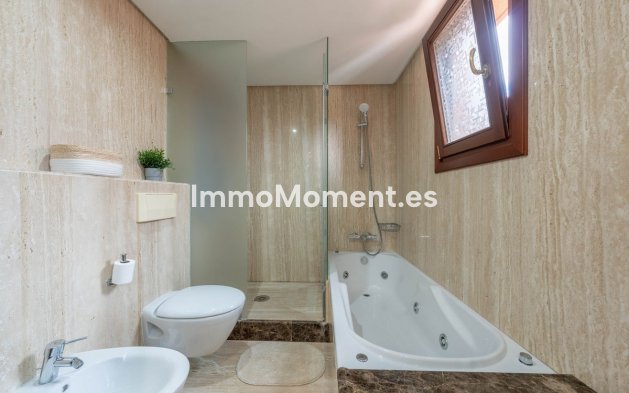 Revente - Appartement - Estepona  - Estepona Centro