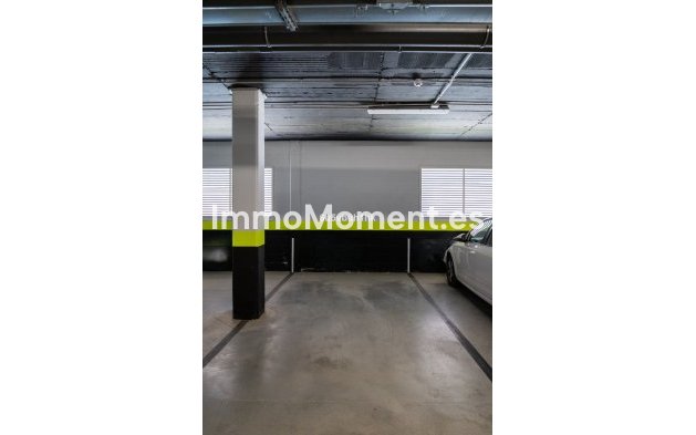 Resale - Apartment - Fuengirola - Fuengirola Centro