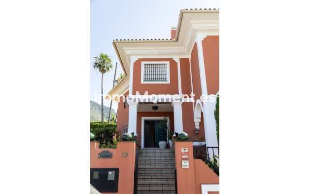 Bestaande woning - Vrijstaande villa - Binnenland  - Alhaurín de la Torre