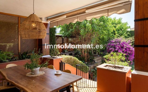 Bestaande woning - Vrijstaande villa - Binnenland  - Alhaurín de la Torre