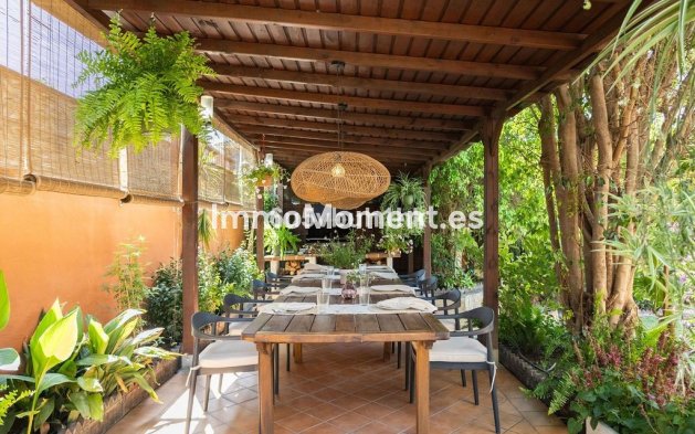 Bestaande woning - Vrijstaande villa - Binnenland  - Alhaurín de la Torre