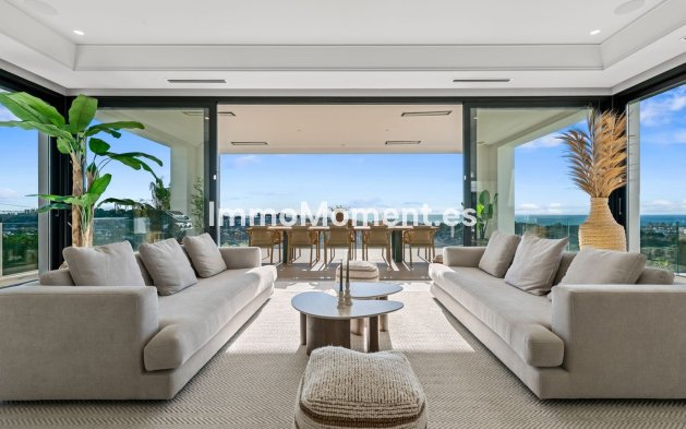 Resale - Detached villa - Estepona - New Golden Mile