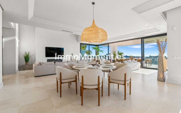 Resale - Detached villa - Estepona - New Golden Mile