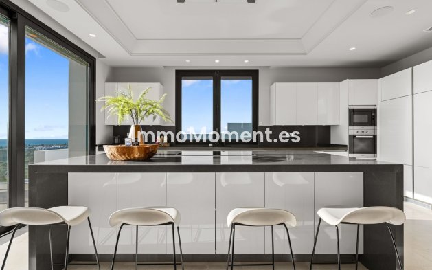 Resale - Detached villa - Estepona - New Golden Mile