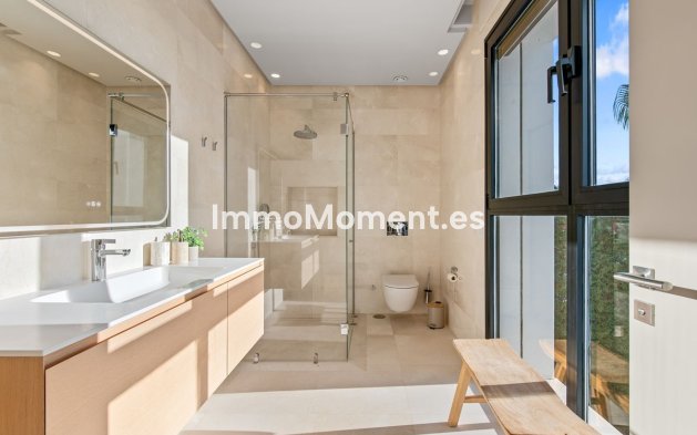 Resale - Detached villa - Estepona - New Golden Mile