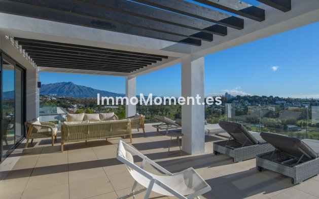 Resale - Detached villa - Estepona - New Golden Mile