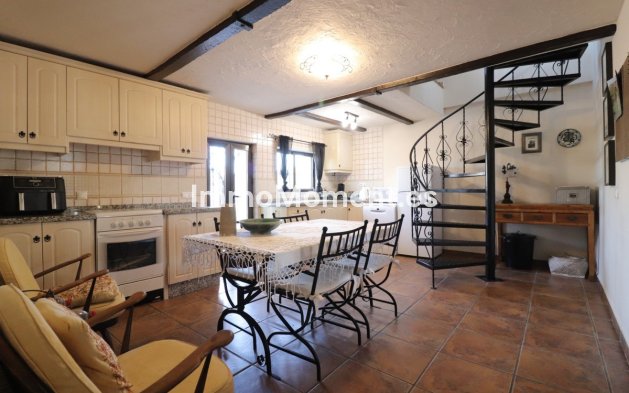 Bestaande woning - Vrijstaande villa - Albatera - Albatera Centro