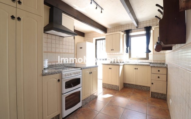 Bestaande woning - Vrijstaande villa - Albatera - Albatera Centro