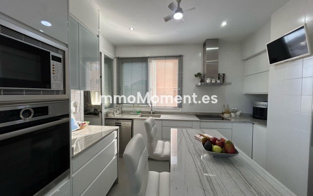 Resale - Apartment - Villajoyosa - Villajoyosa Centro