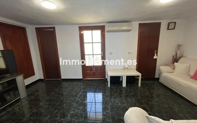 Bestaande woning - Vrijstaande villa - Polop - Polop Centro