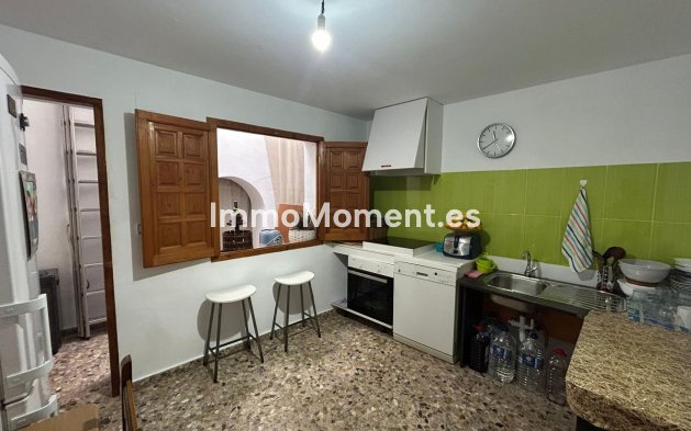 Bestaande woning - Vrijstaande villa - Polop - Polop Centro