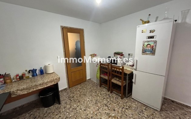 Bestaande woning - Vrijstaande villa - Polop - Polop Centro