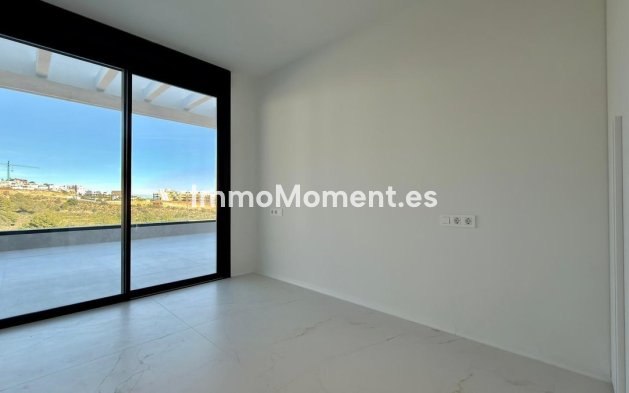 Resale - Apartment - Finestrat