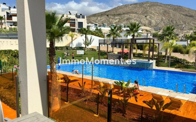 Reventa - Apartamento - Finestrat