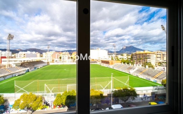 Resale - Apartment - Villajoyosa - Villajoyosa Centro