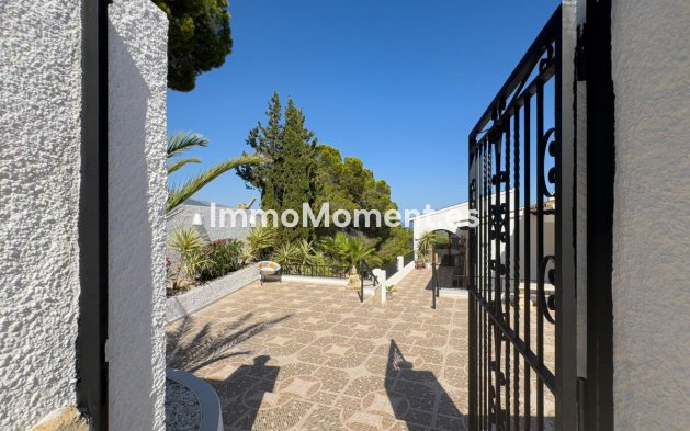 Wiederverkauf - Freistehende Villa - La Nucía - La Nucia Centro