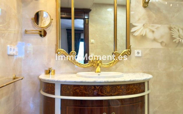 Reventa - Villa independiente - Altea - Altea Centro