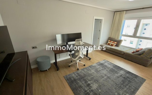Resale - Apartment - Villajoyosa - Villajoyosa Centro