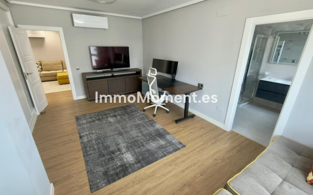 Resale - Apartment - Villajoyosa - Villajoyosa Centro