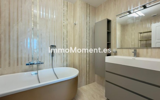 Resale - Apartment - Villajoyosa - Villajoyosa Centro