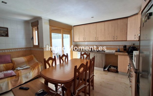 Bestaande woning - Vrijstaande villa - La Nucía - La Nucia Centro