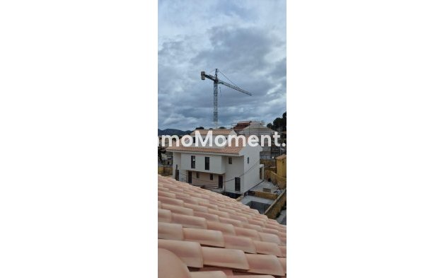 Wiederverkauf - Freistehende Villa - La Nucía - La Nucia Centro
