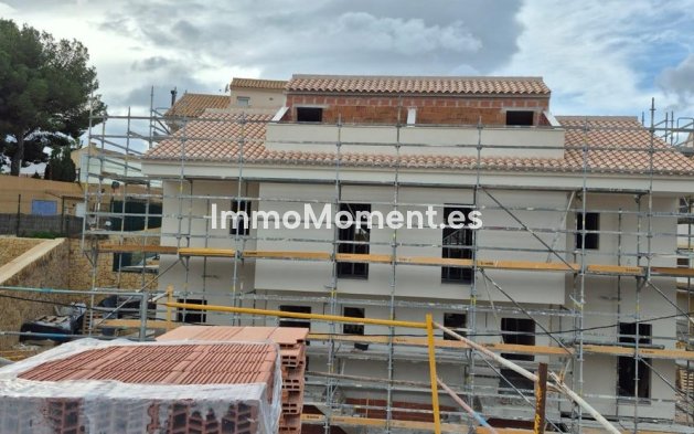 Wiederverkauf - Freistehende Villa - La Nucía - La Nucia Centro