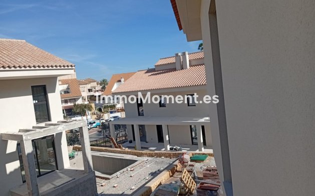 Wiederverkauf - Freistehende Villa - La Nucía - La Nucia Centro
