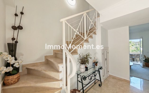 Resale - Apartment - Benahavís - Benahavís Centro
