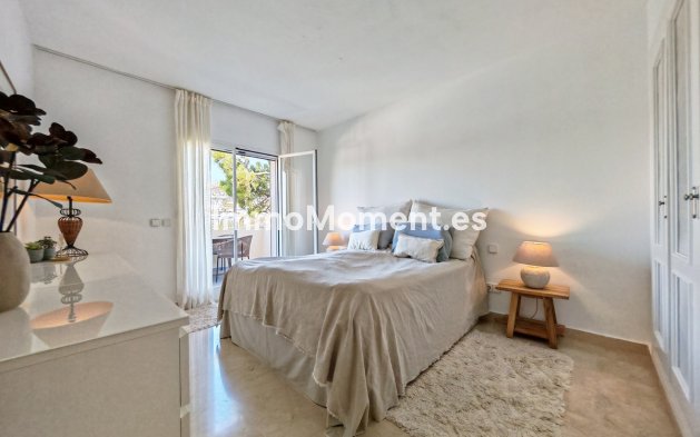 Resale - Apartment - Benahavís - Benahavís Centro
