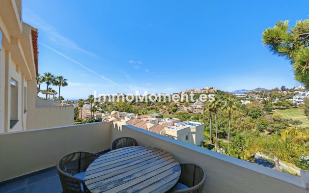 Resale - Apartment - Benahavís - Benahavís Centro