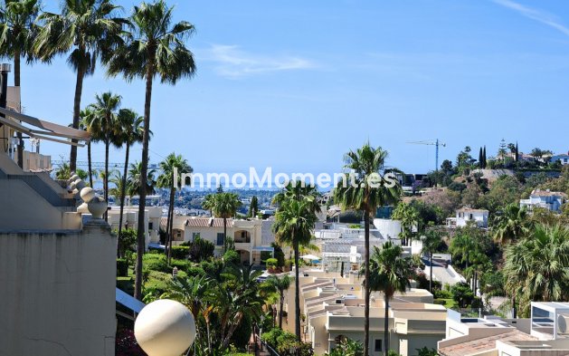 Resale - Apartment - Benahavís - Benahavís Centro