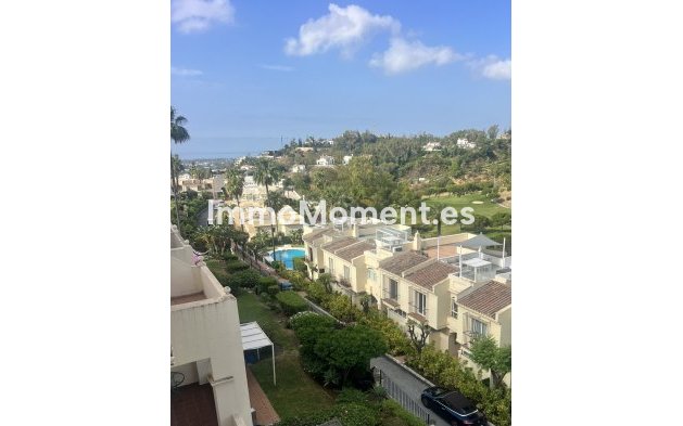 Resale - Apartment - Benahavís - Benahavís Centro