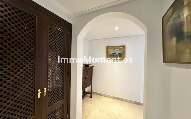 Reventa - Apartamento - Marbella - La Mairena