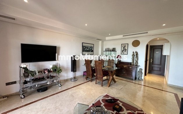 Reventa - Apartamento - Marbella - La Mairena