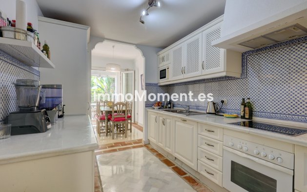 Reventa - Apartamento - Casares - Casares Centro