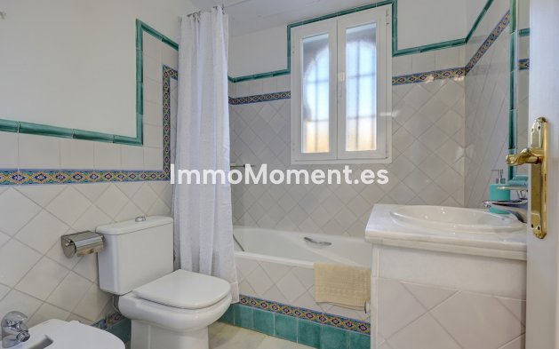 Reventa - Apartamento - Casares - Casares Centro