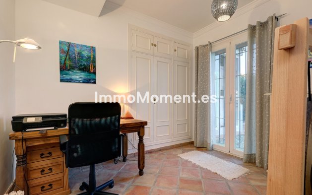 Reventa - Apartamento - Casares - Casares Centro