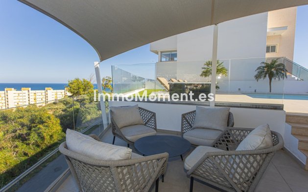 Reventa - Villa independiente - Fuengirola - Higueron