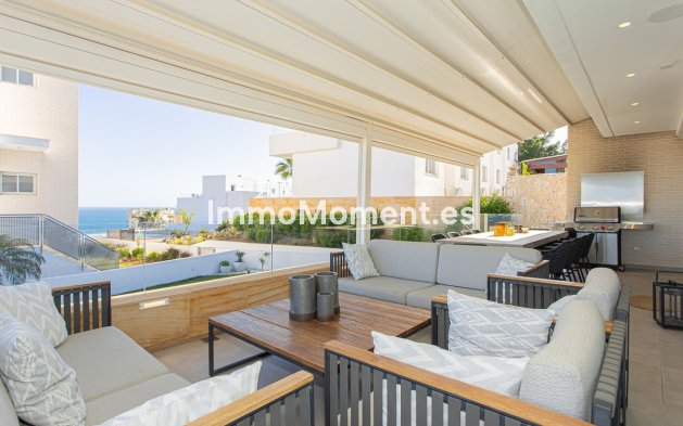 Reventa - Villa independiente - Fuengirola - Higueron