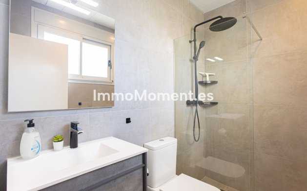 Reventa - Villa independiente - Fuengirola - Higueron