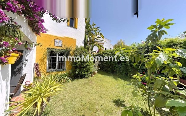 Revente - Villa individuelle - Estepona  - Atalaya