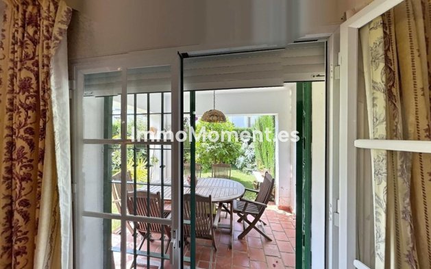 Revente - Villa individuelle - Estepona  - Atalaya