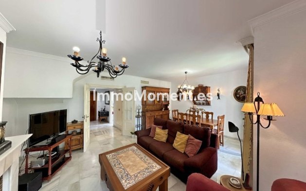 Revente - Villa individuelle - Estepona  - Atalaya