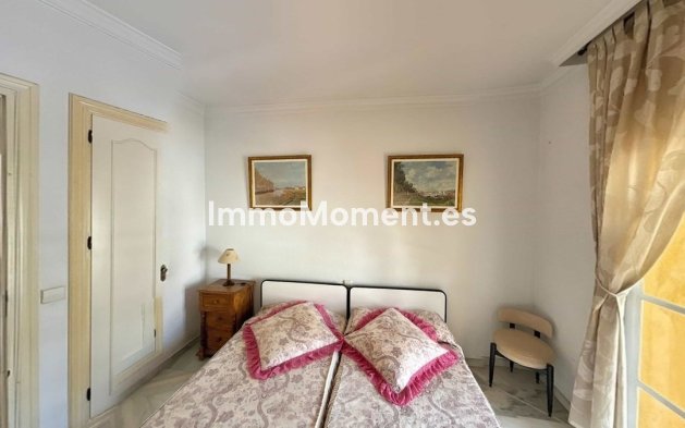 Revente - Villa individuelle - Estepona  - Atalaya