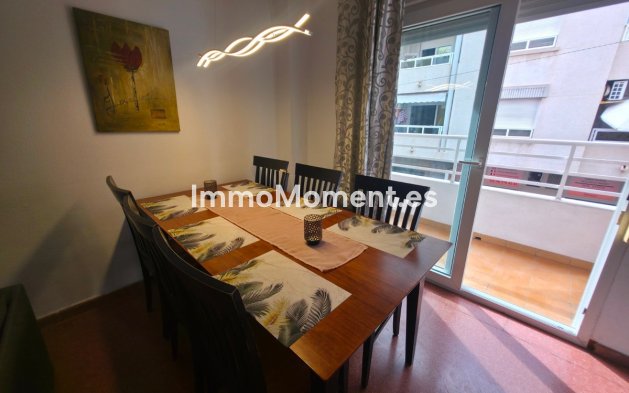 Resale - Apartment - Torrevieja - Torrevieja Centro