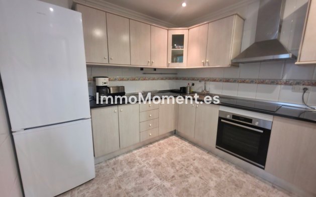 Resale - Apartment - Torrevieja - Torrevieja Centro